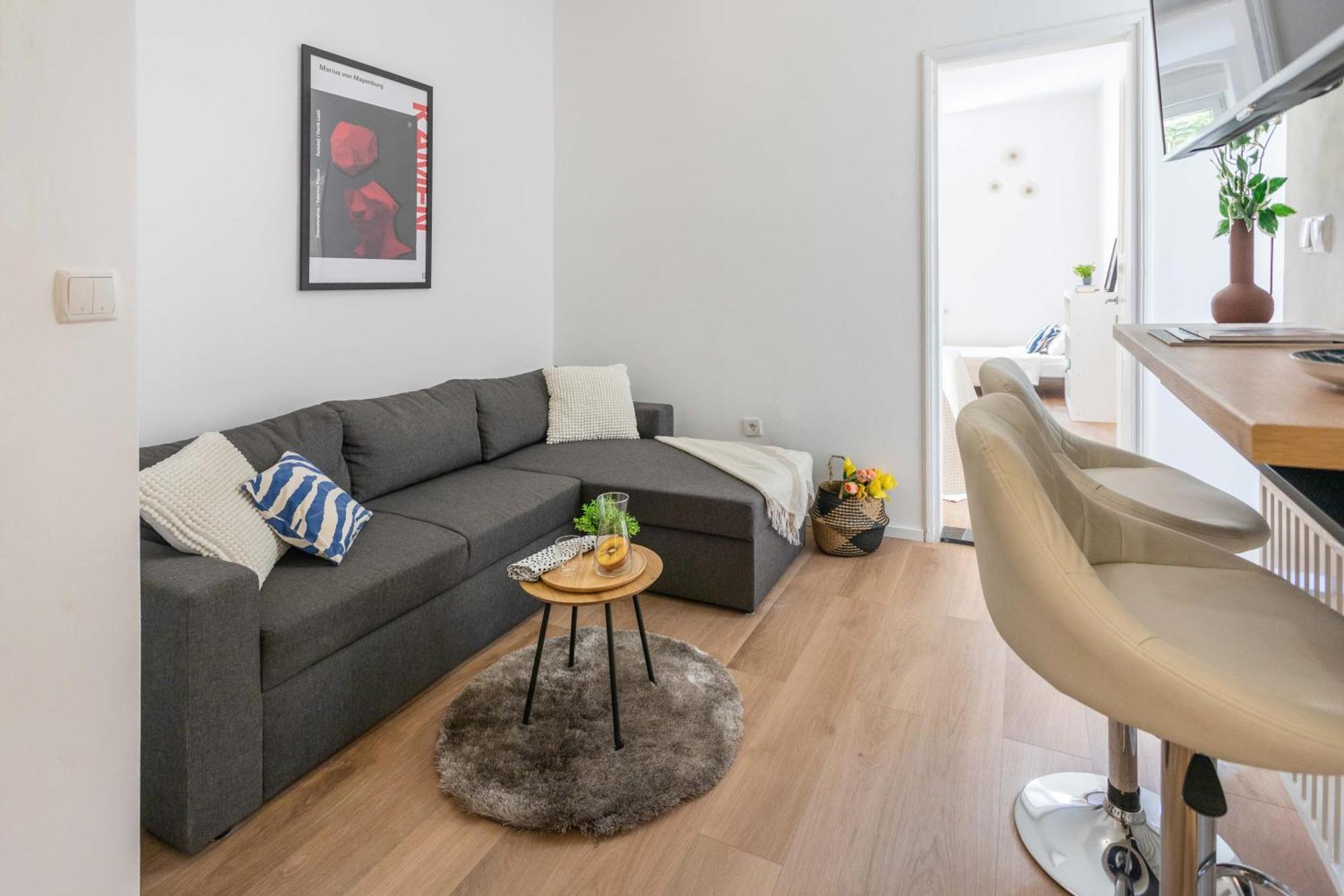 Design And Modern Apartments In Heart Of Zagabria Esterno foto