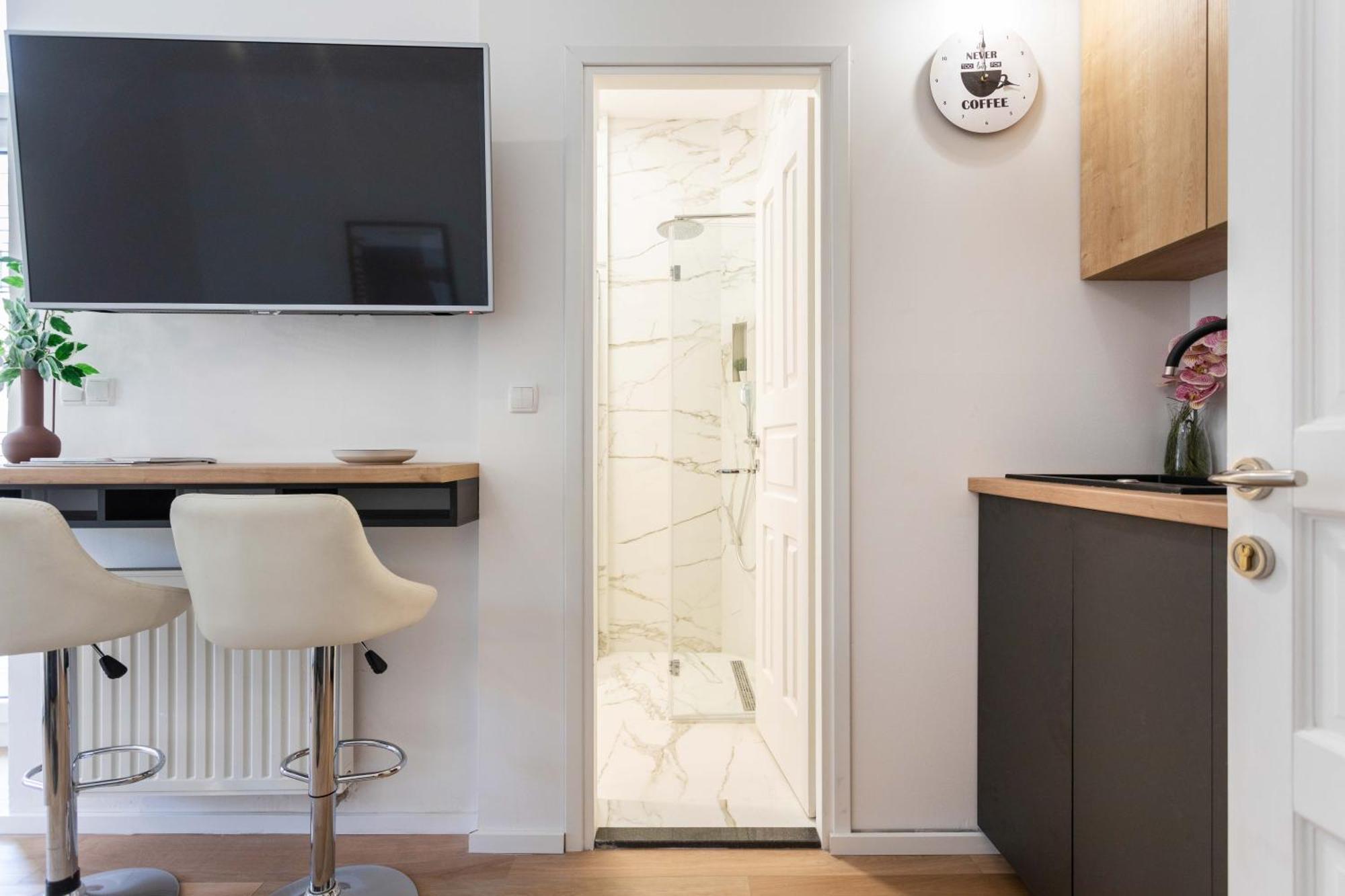 Design And Modern Apartments In Heart Of Zagabria Esterno foto