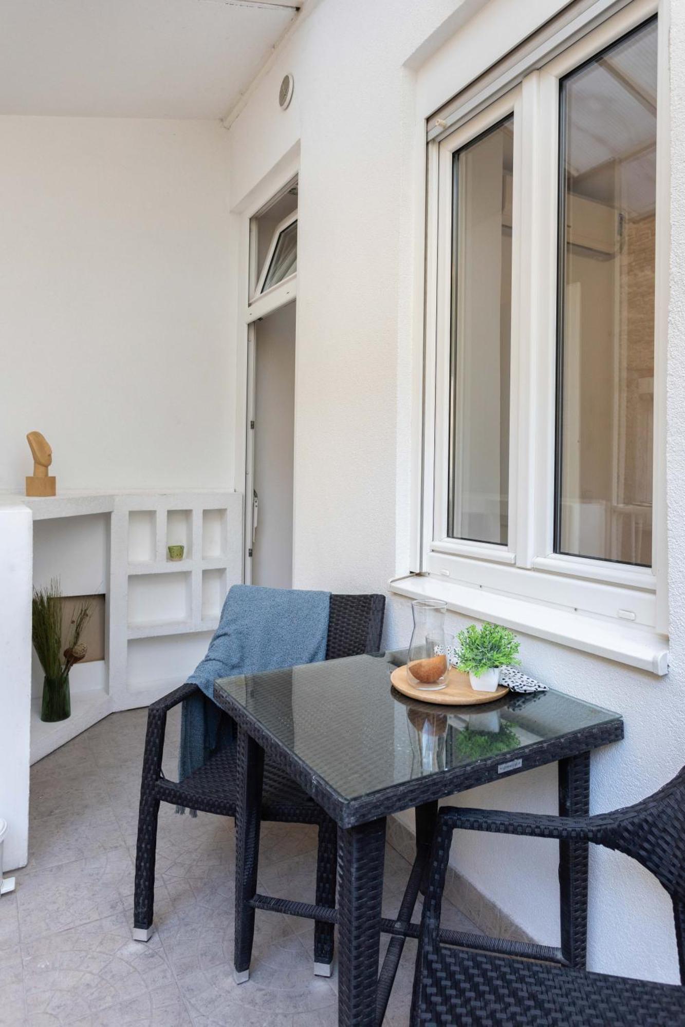 Design And Modern Apartments In Heart Of Zagabria Esterno foto