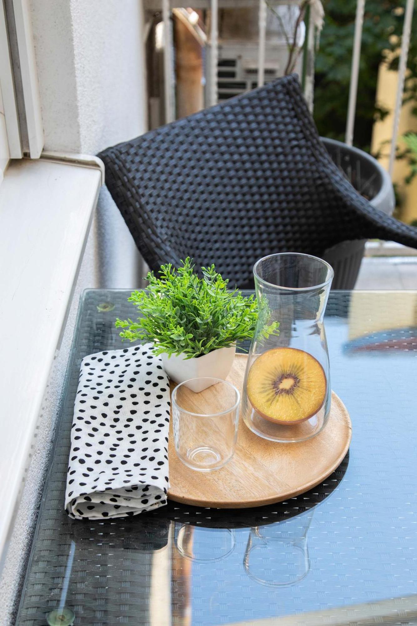 Design And Modern Apartments In Heart Of Zagabria Esterno foto