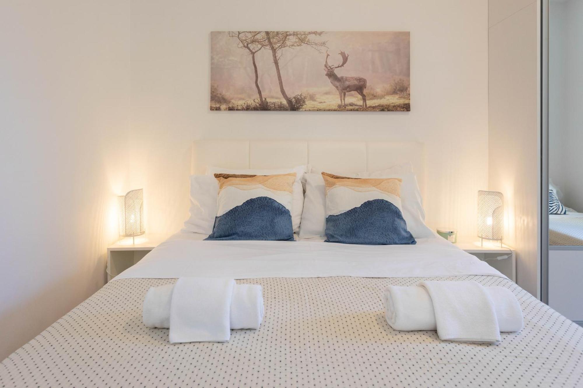Design And Modern Apartments In Heart Of Zagabria Esterno foto