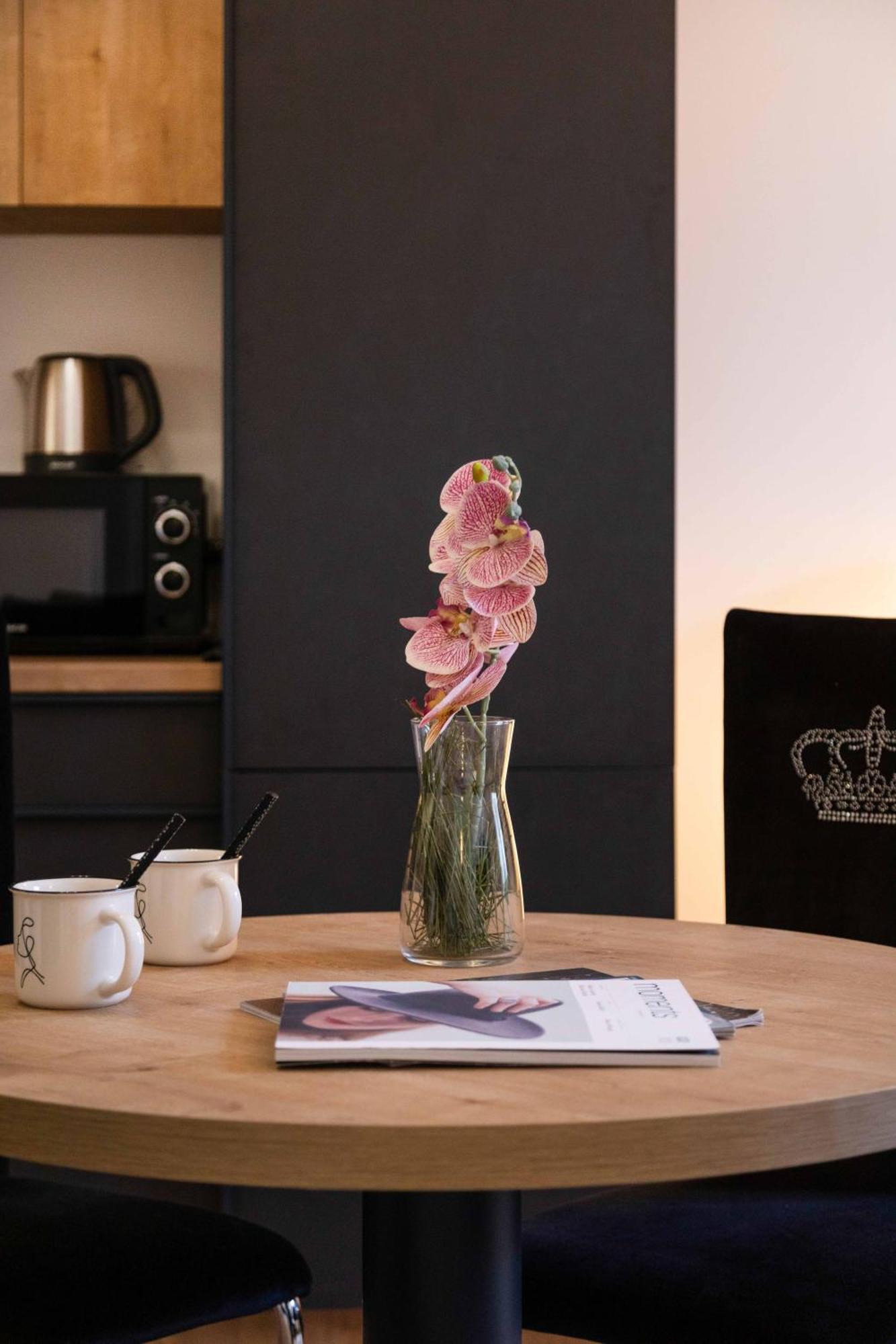 Design And Modern Apartments In Heart Of Zagabria Esterno foto
