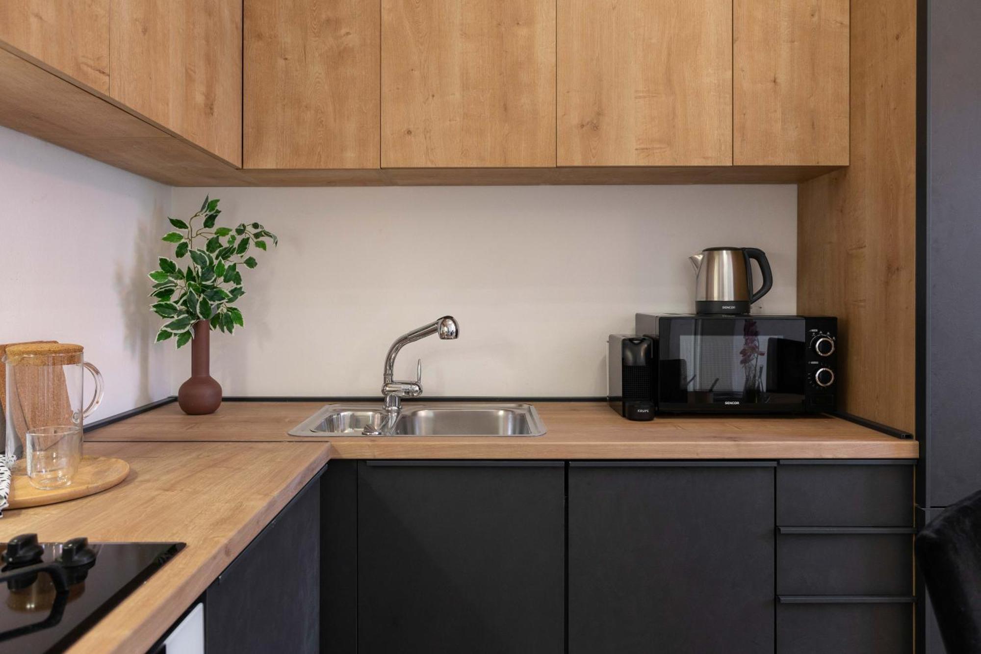 Design And Modern Apartments In Heart Of Zagabria Esterno foto